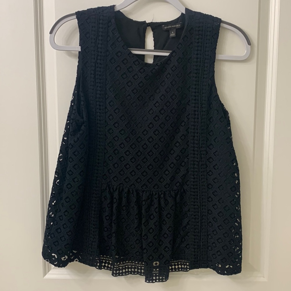 BANANA REPUBLIC Black Lace Peplum Sleeveless Top